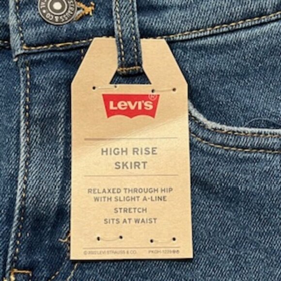 NEW Levi’s Blue Denim Jean Skirt Med Wash Zip Front Elastic‎ Side Girls Size 8 - Picture 13 of 13